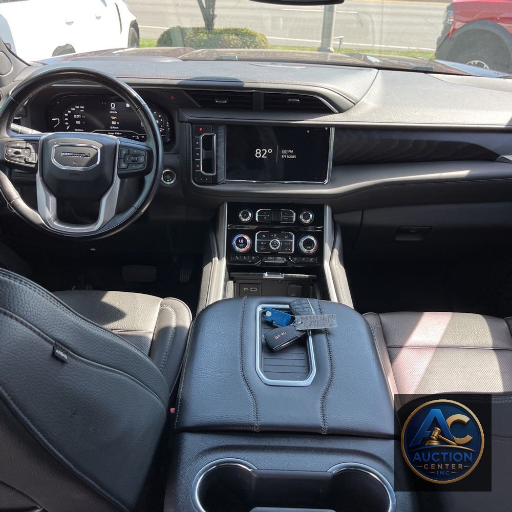 2023 GMC Yukon XL Denali
