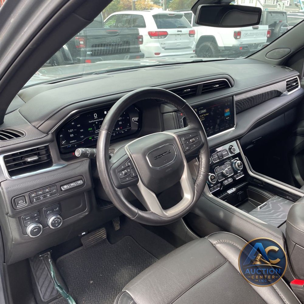 2022 GMC Yukon XL Denali
