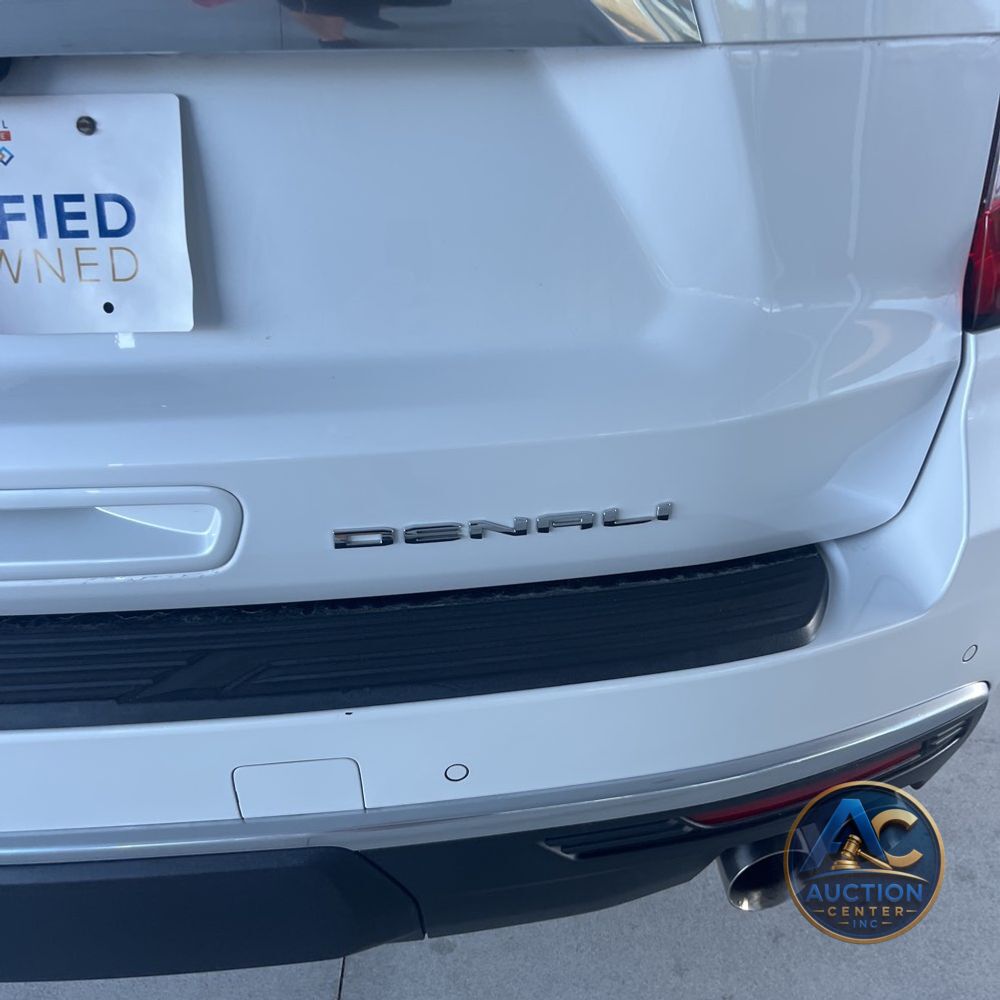 2023 GMC Yukon XL Denali