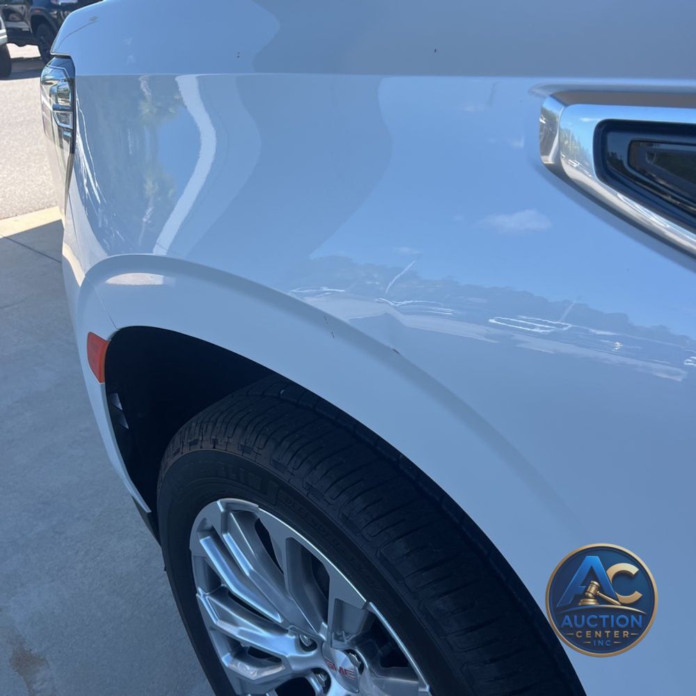 2023 GMC Yukon XL Denali