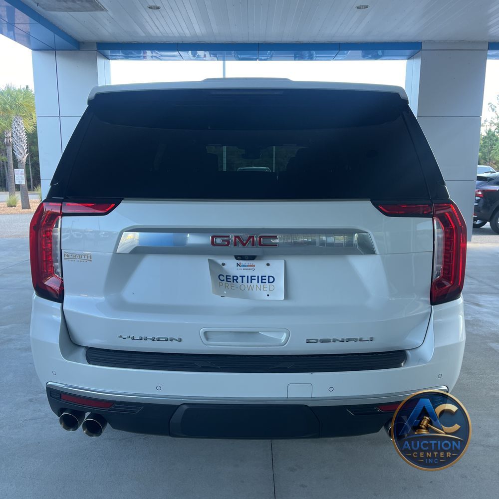 2023 GMC Yukon XL Denali