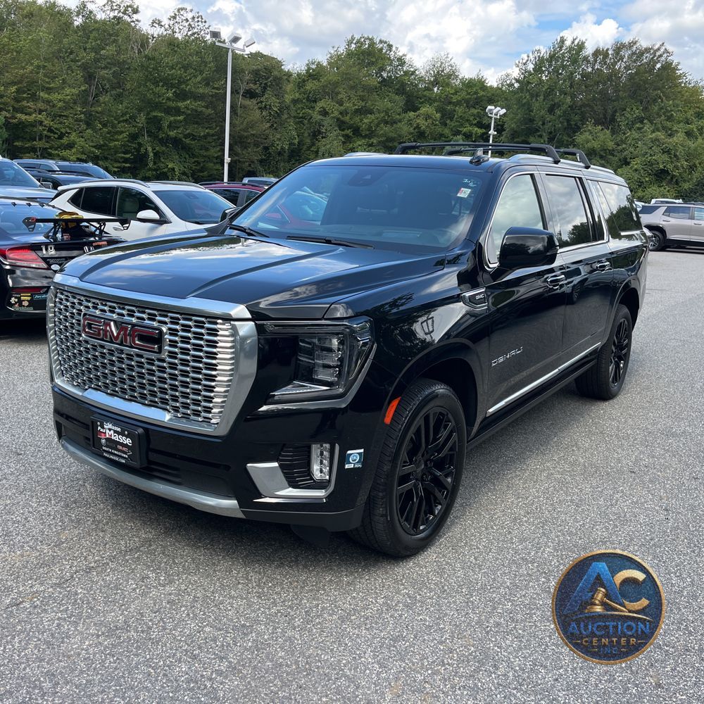 2023 GMC Yukon XL Denali