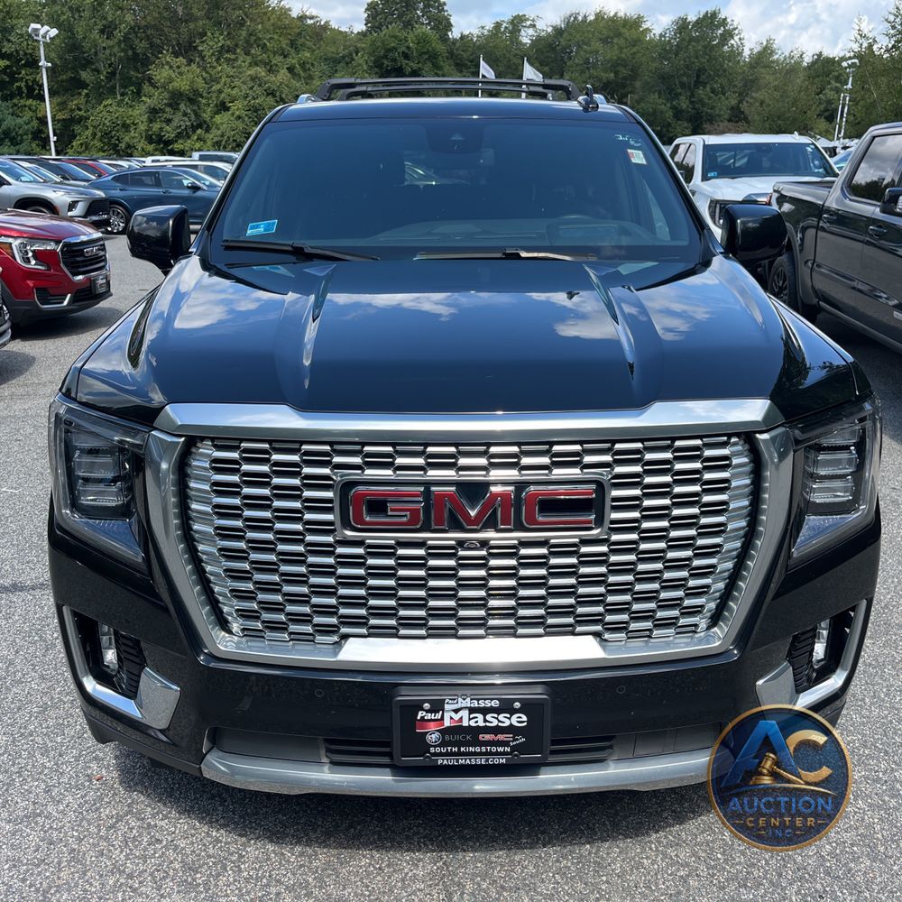 2023 GMC Yukon XL Denali