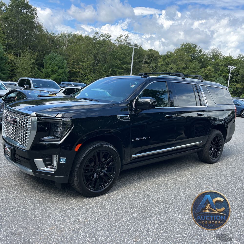 2023 GMC Yukon XL Denali