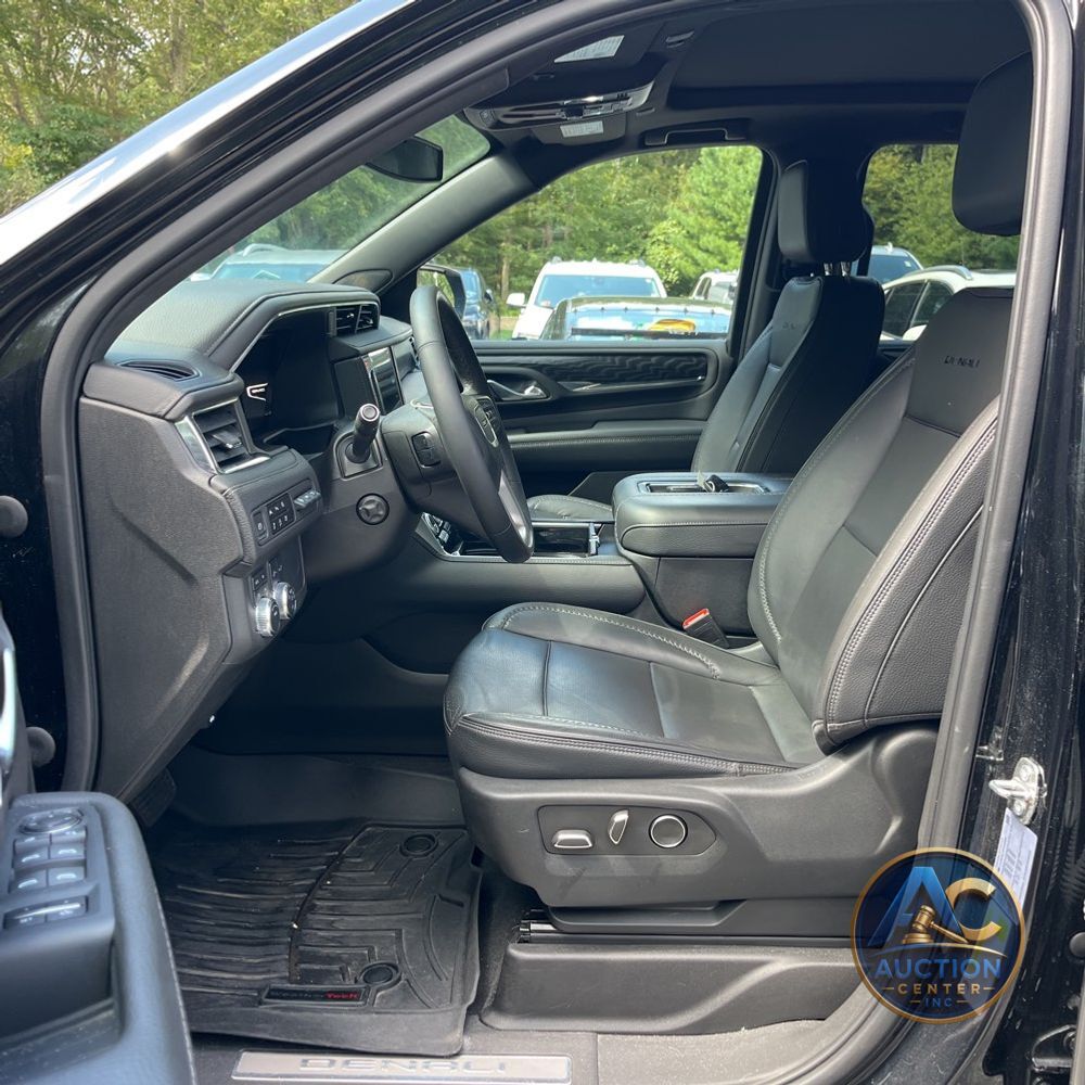 2023 GMC Yukon XL Denali