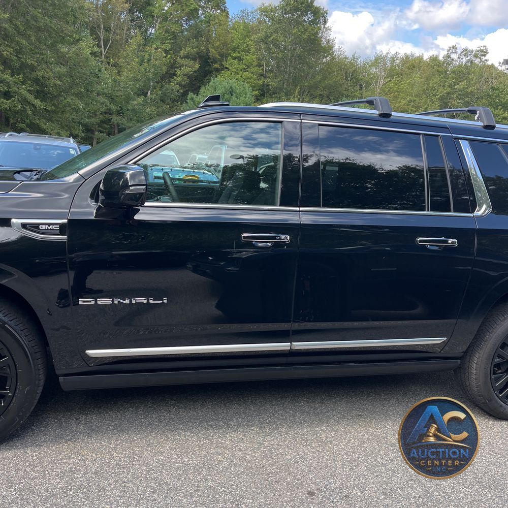 2023 GMC Yukon XL Denali
