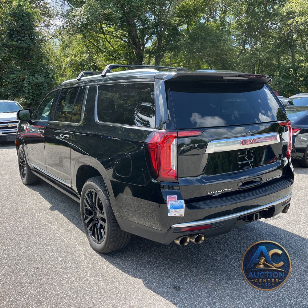 2023 GMC Yukon XL Denali
