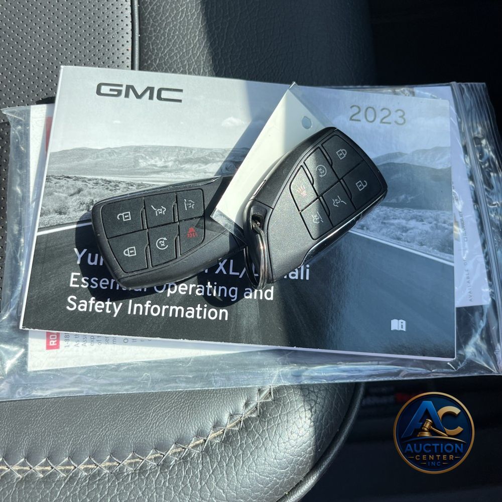 2023 GMC Yukon XL Denali