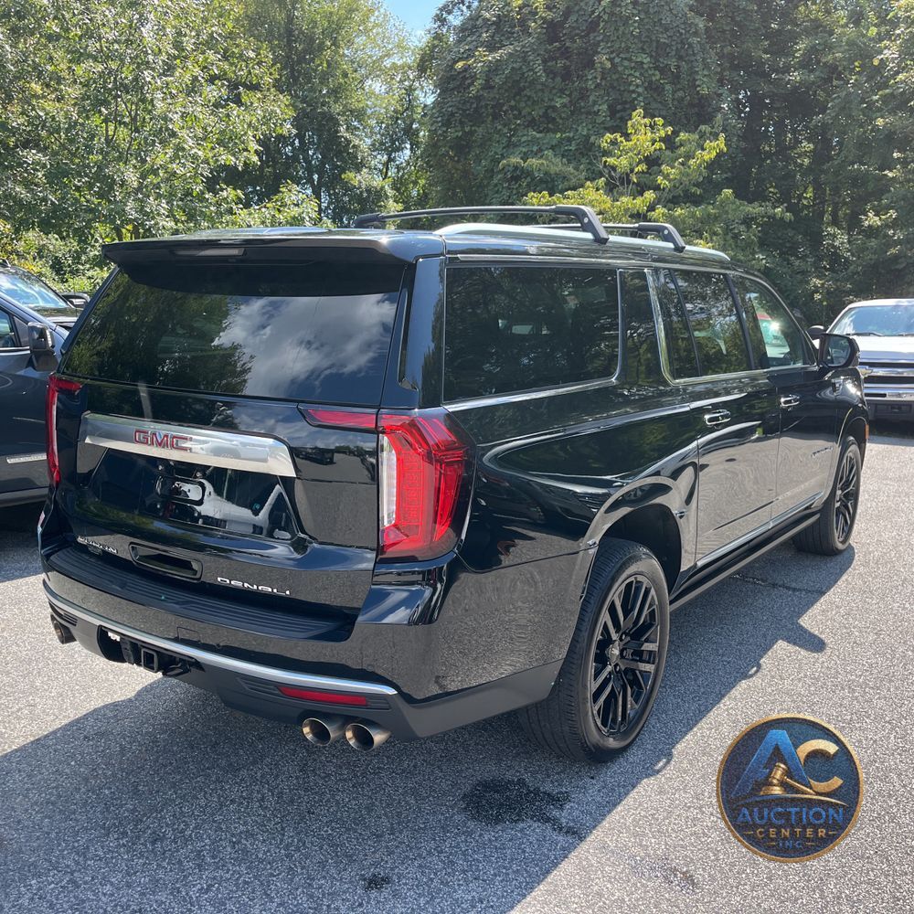 2023 GMC Yukon XL Denali
