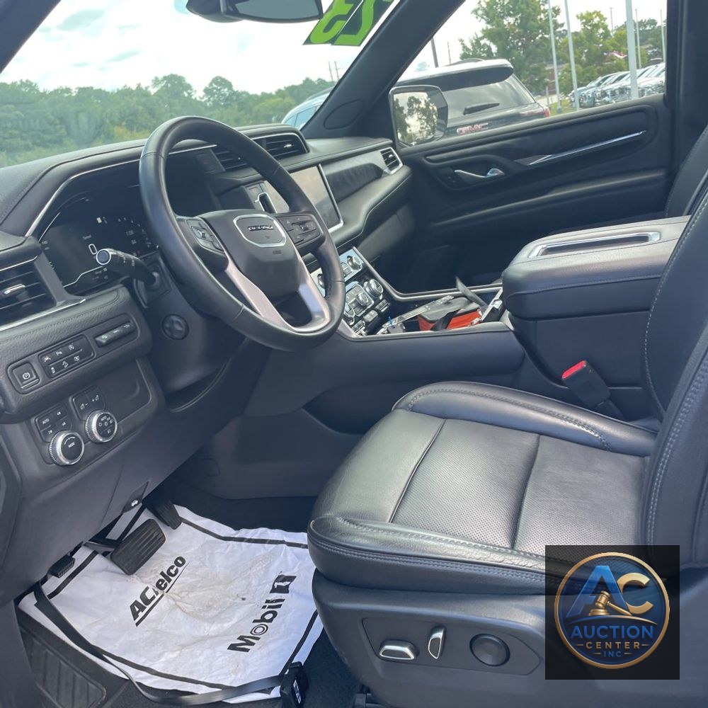 2023 GMC Yukon XL Denali