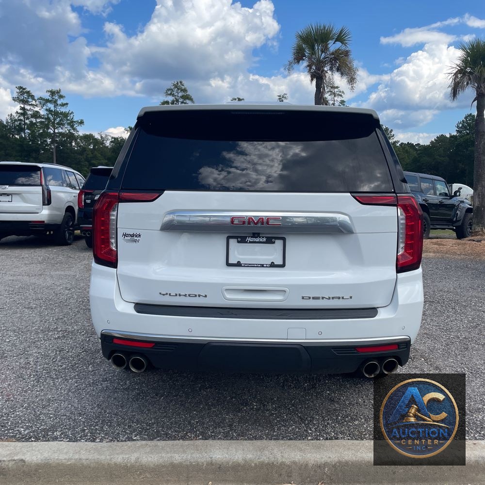 2023 GMC Yukon XL Denali