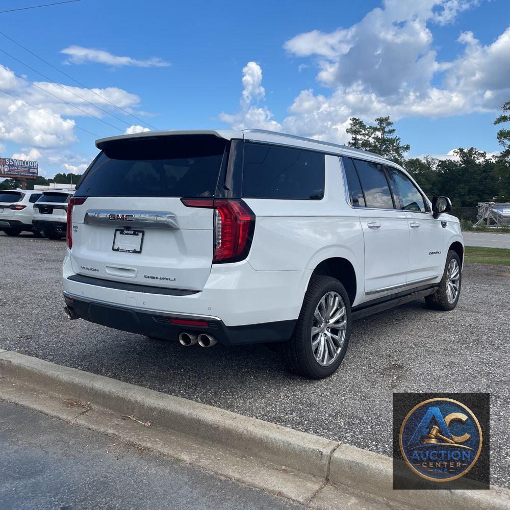 2023 GMC Yukon XL Denali