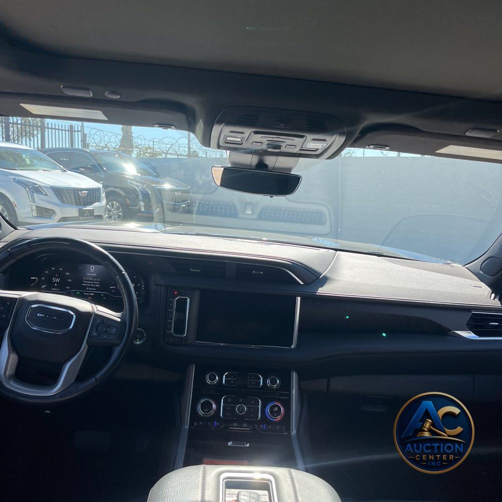 2023 GMC Yukon XL Denali