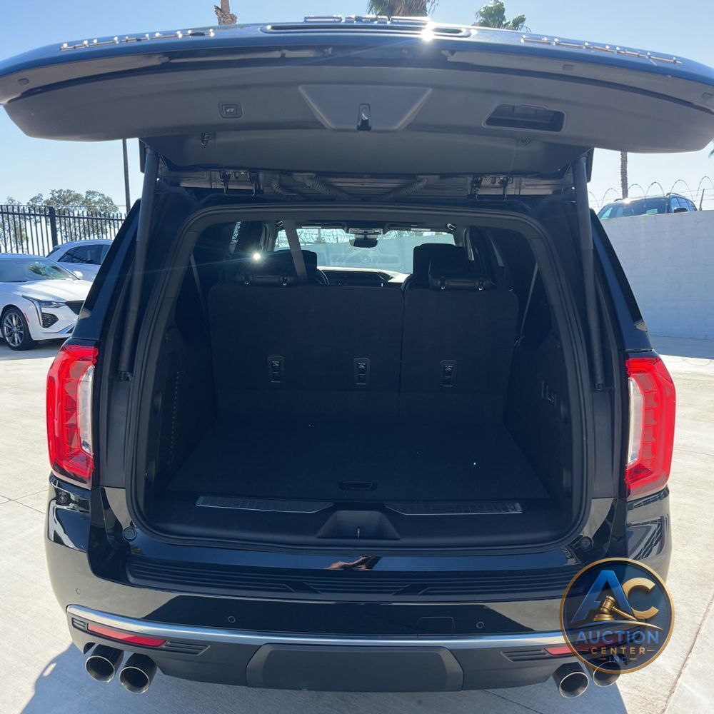 2023 GMC Yukon XL Denali