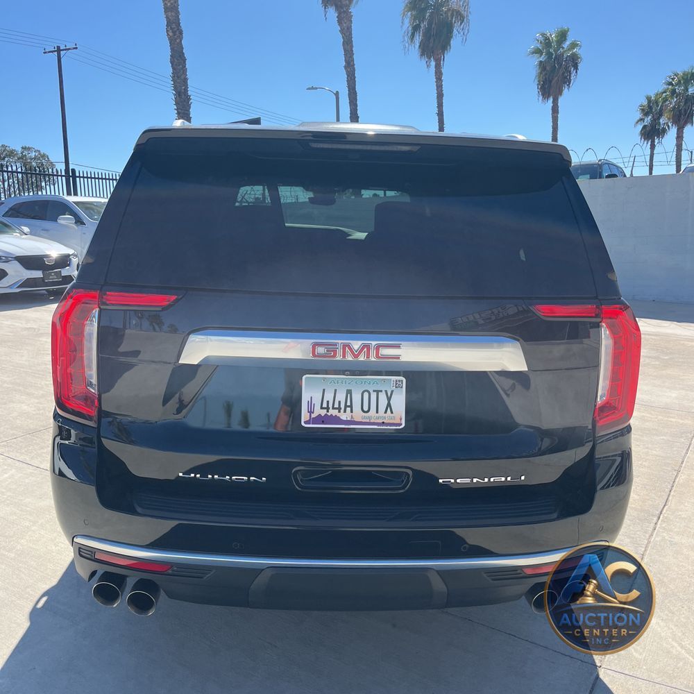 2023 GMC Yukon XL Denali