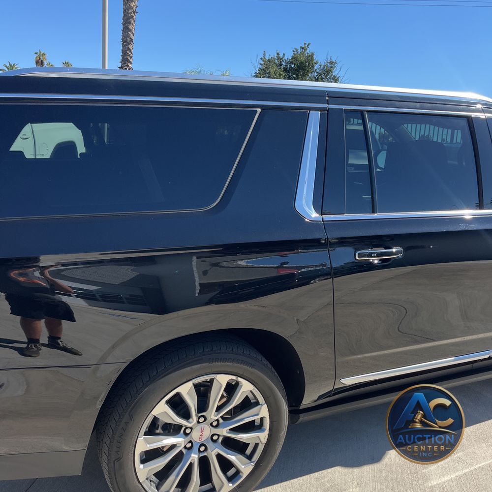 2023 GMC Yukon XL Denali