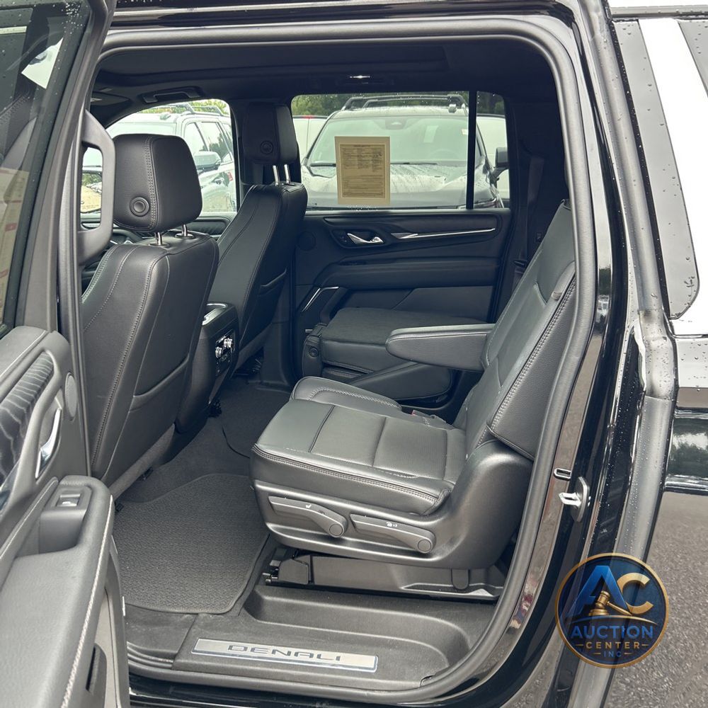 2024 GMC Yukon XL Denali