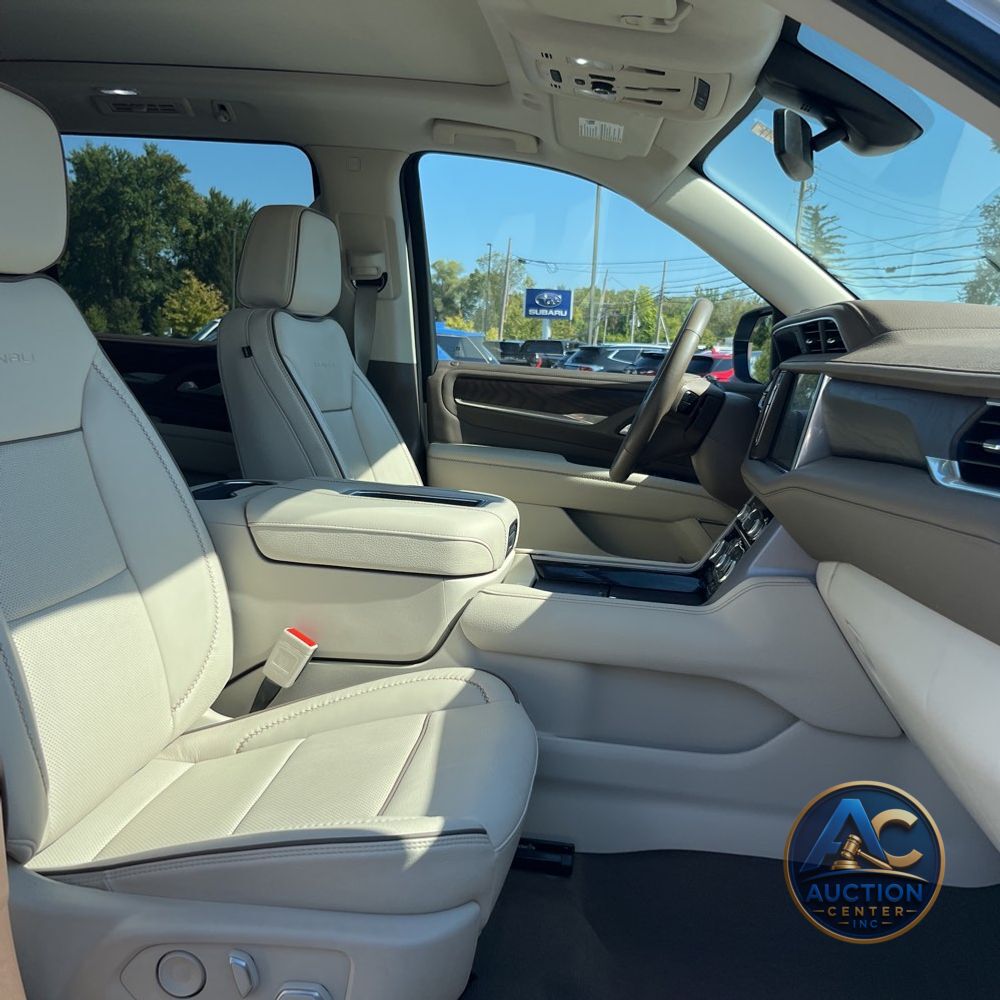 2022 GMC Yukon XL Denali