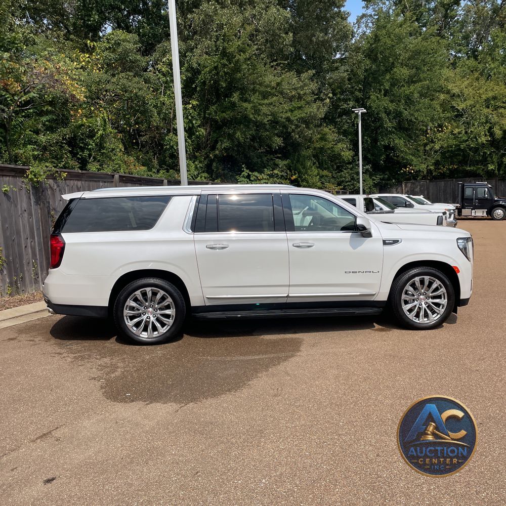 2024 GMC Yukon XL Denali