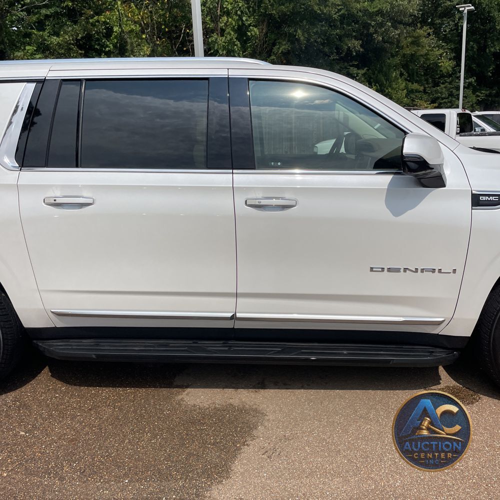 2024 GMC Yukon XL Denali