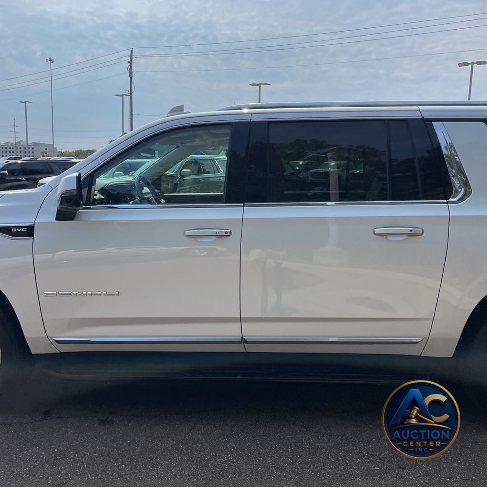 2024 GMC Yukon XL Denali