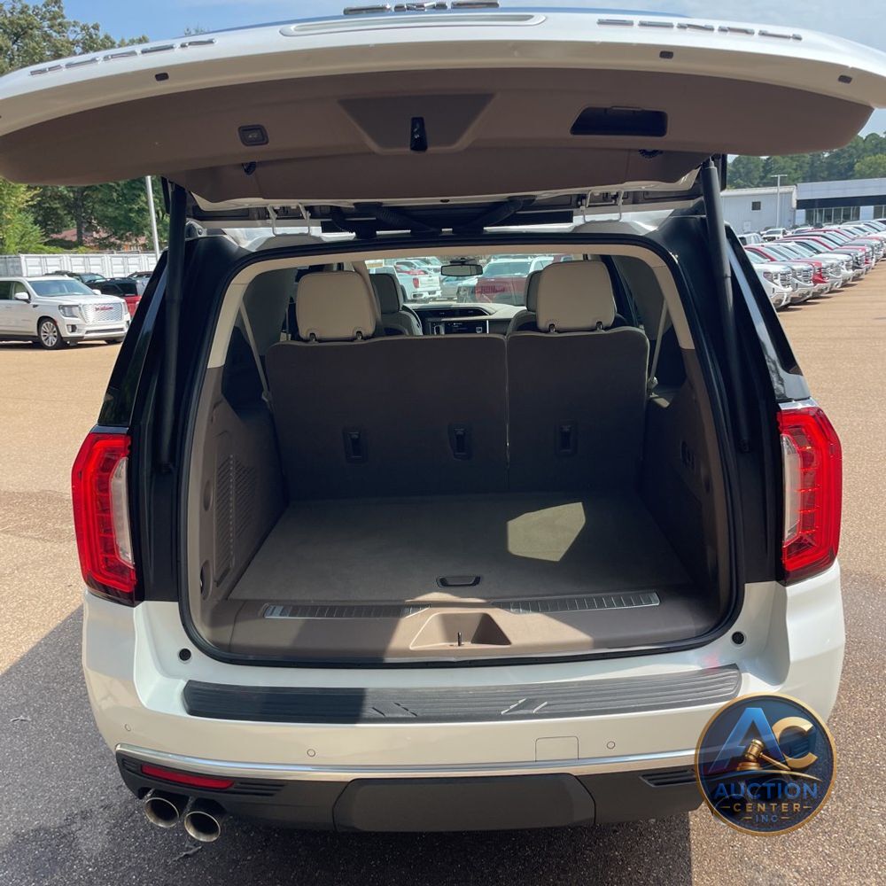 2024 GMC Yukon XL Denali