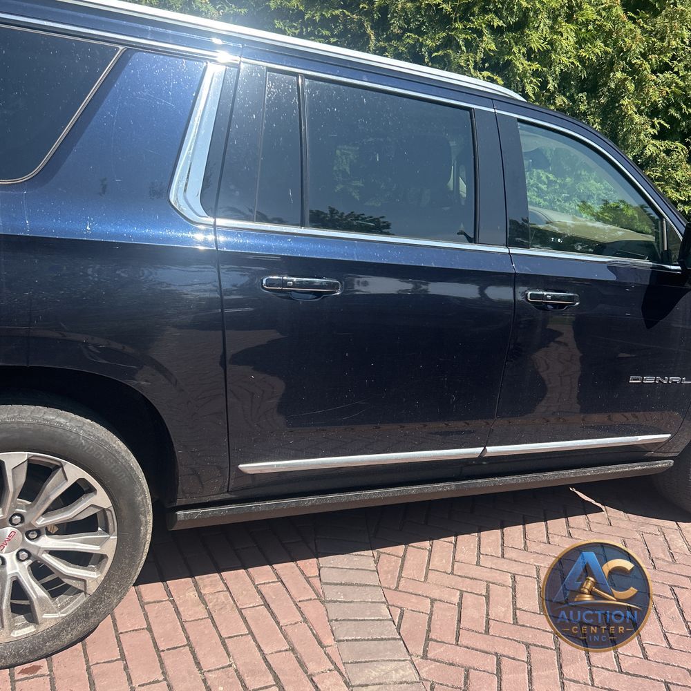 2022 GMC Yukon XL Denali
