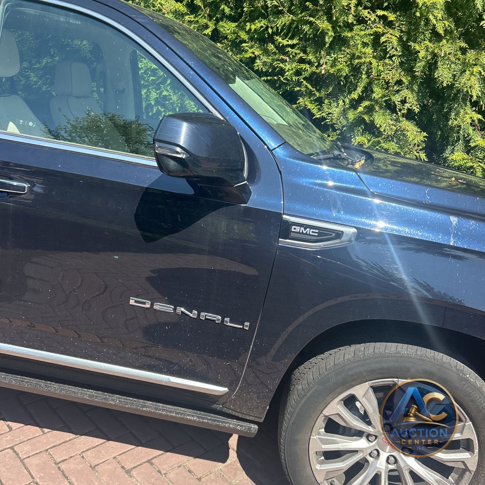 2022 GMC Yukon XL Denali