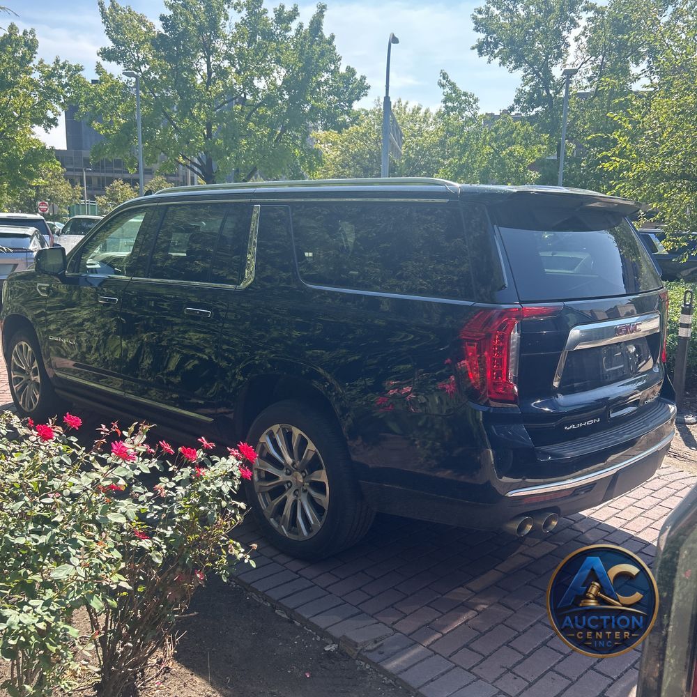 2022 GMC Yukon XL Denali