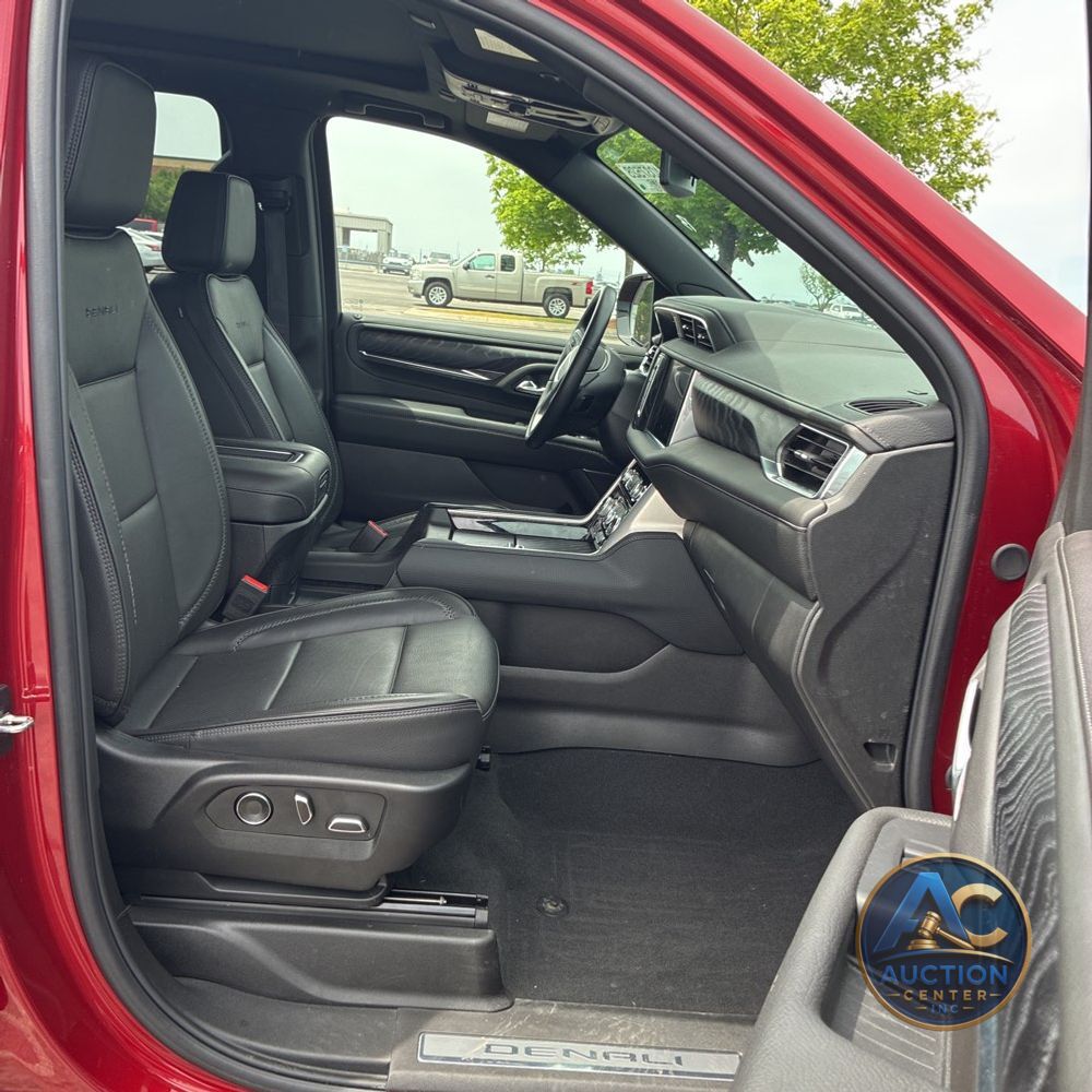 2024 GMC Yukon XL Denali