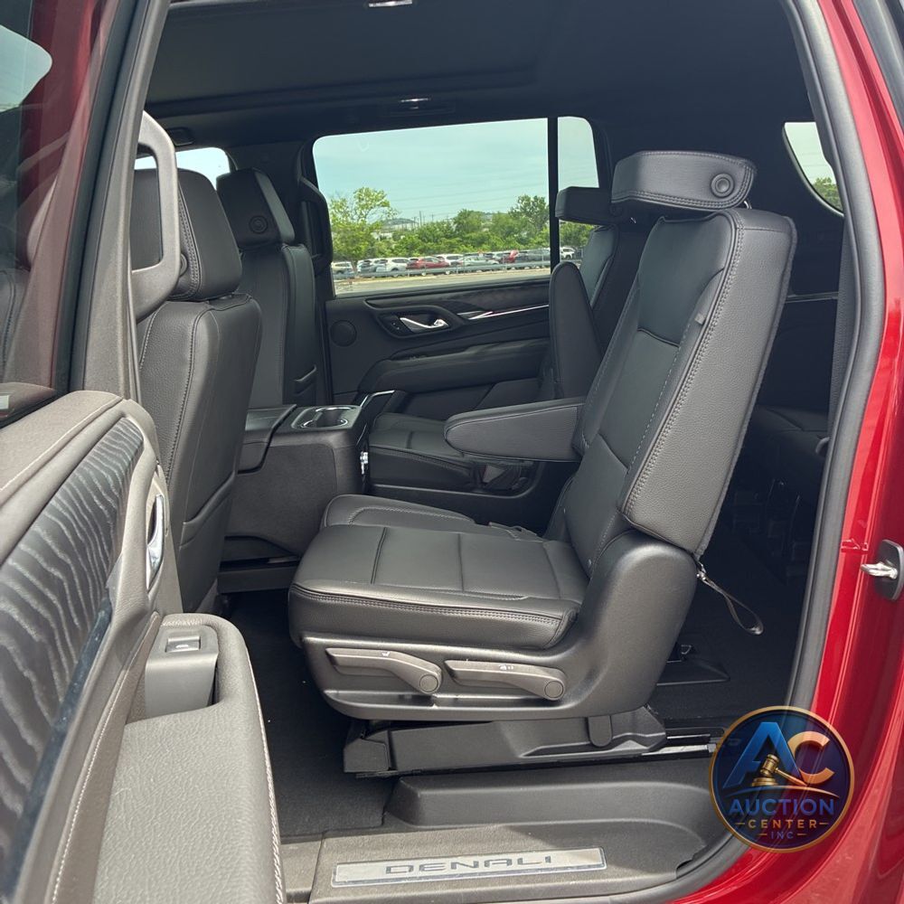 2024 GMC Yukon XL Denali