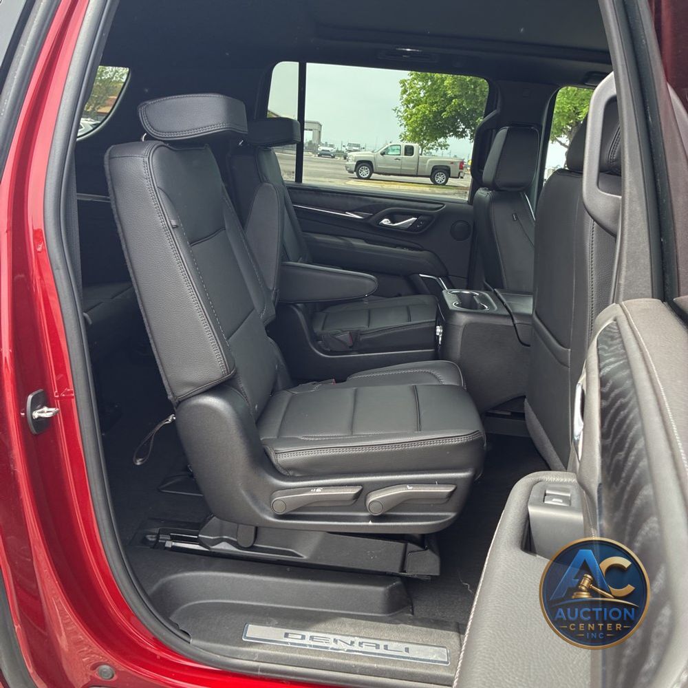 2024 GMC Yukon XL Denali