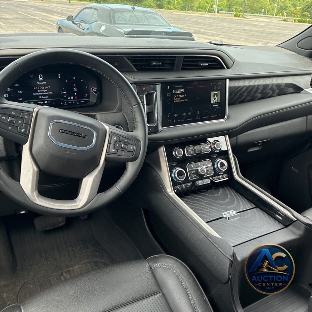 2024 GMC Yukon XL Denali