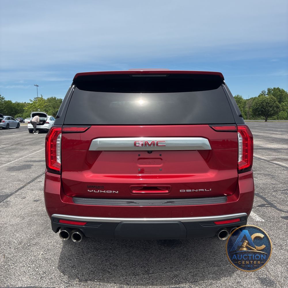 2024 GMC Yukon XL Denali
