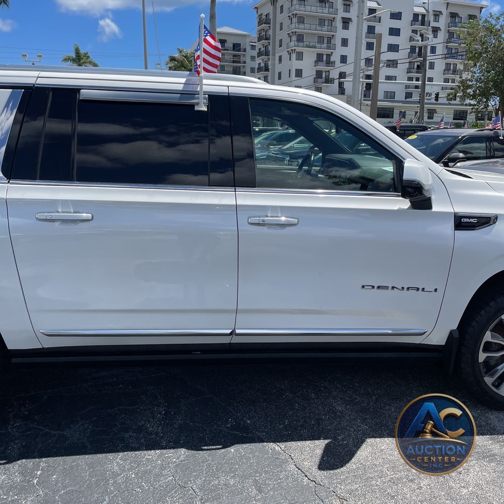2021 GMC Yukon XL Denali