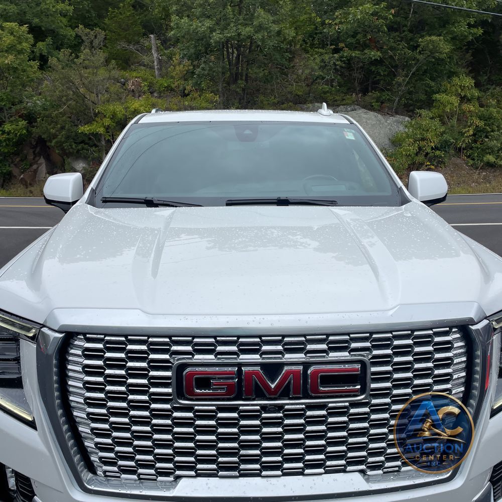 2022 GMC Yukon XL Denali
