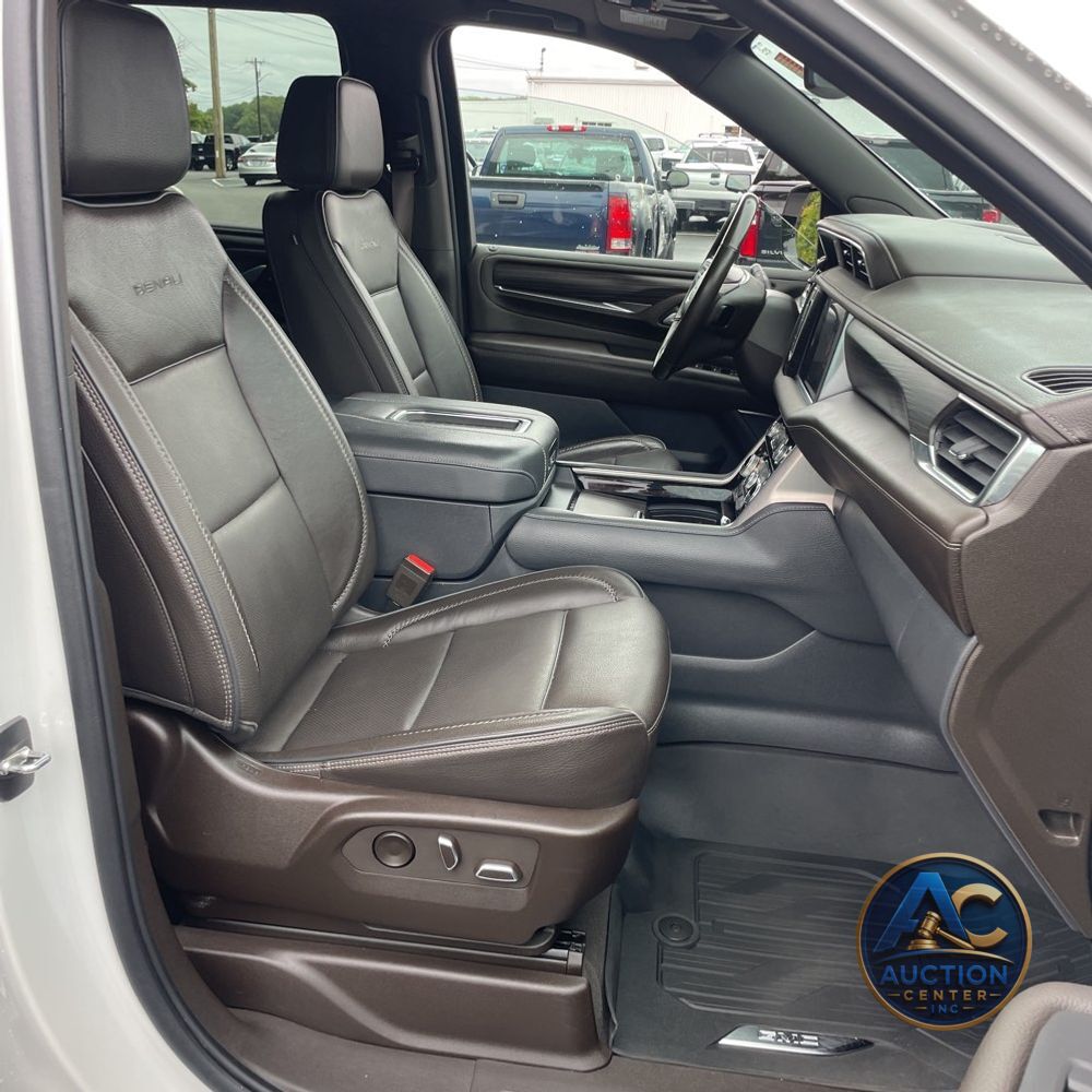 2022 GMC Yukon XL Denali