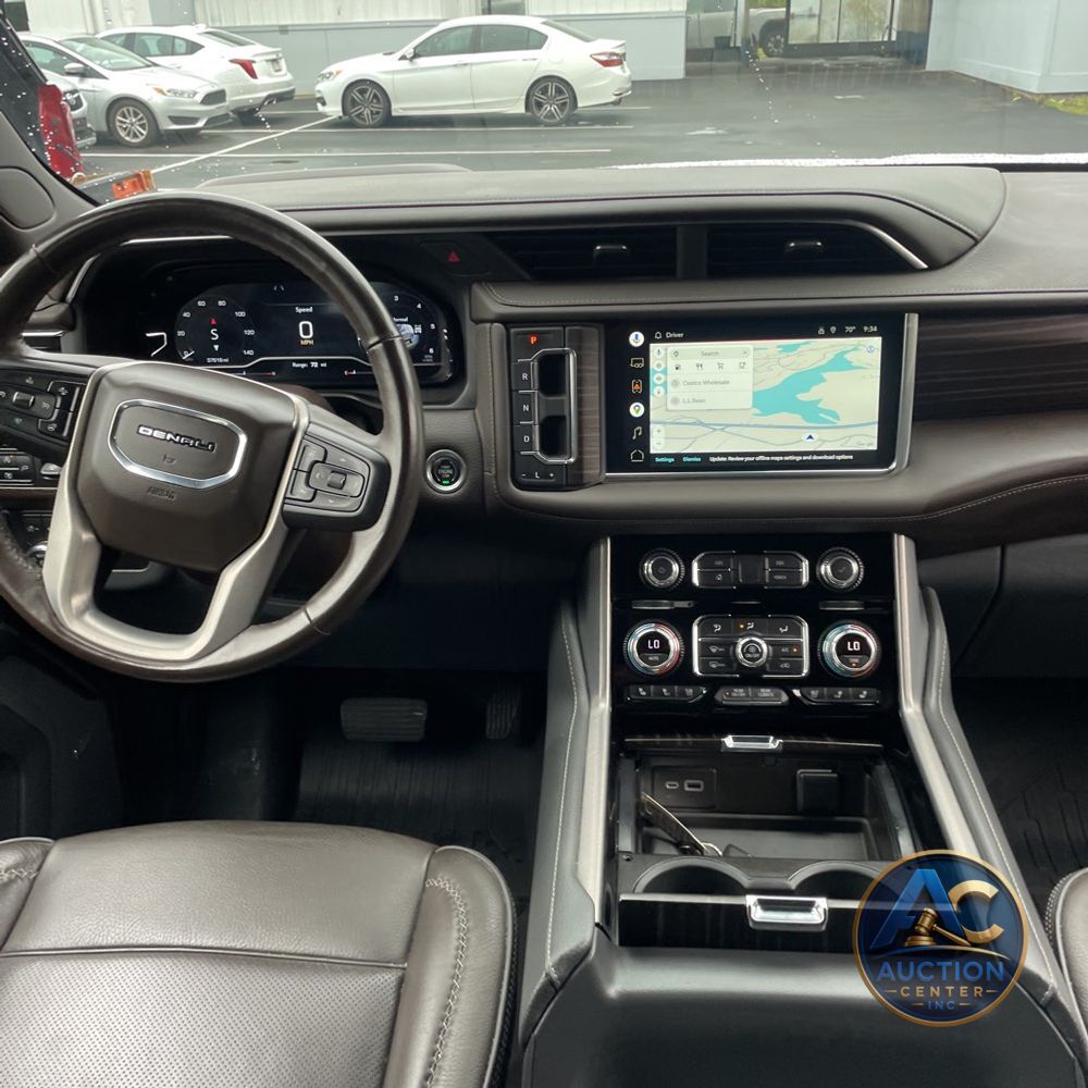 2022 GMC Yukon XL Denali