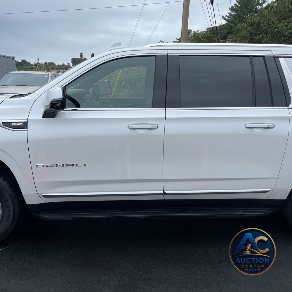 2022 GMC Yukon XL Denali