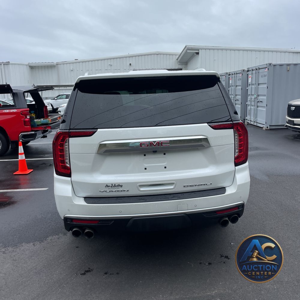 2022 GMC Yukon XL Denali
