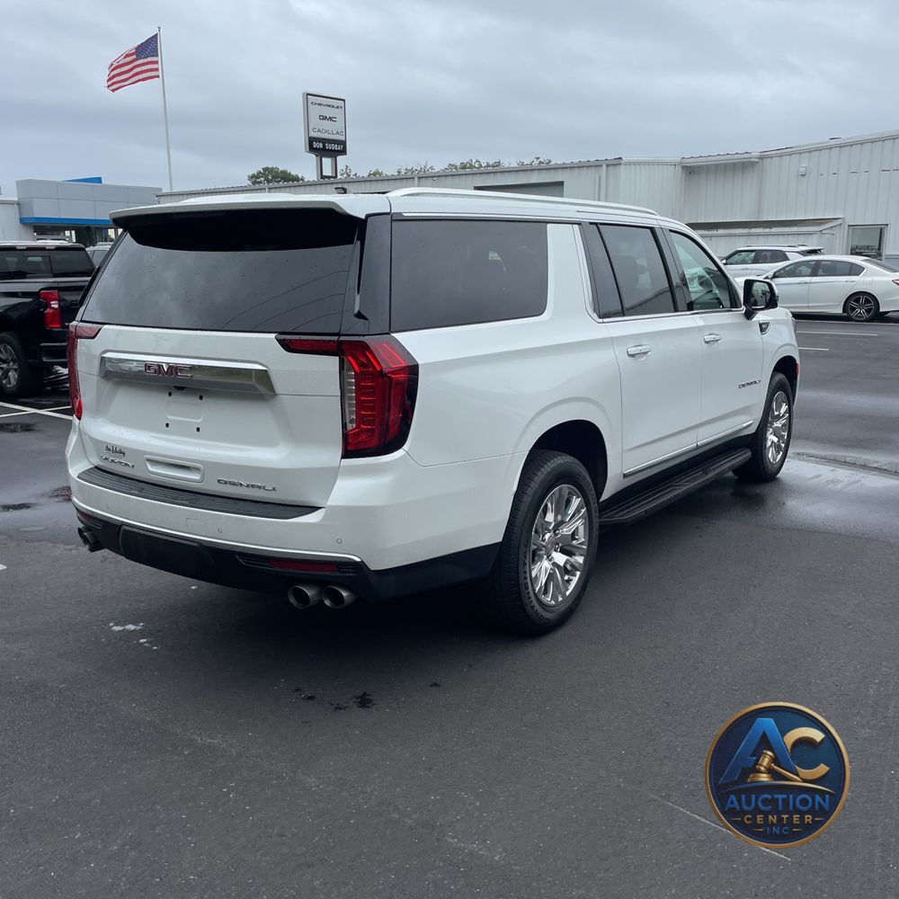 2022 GMC Yukon XL Denali