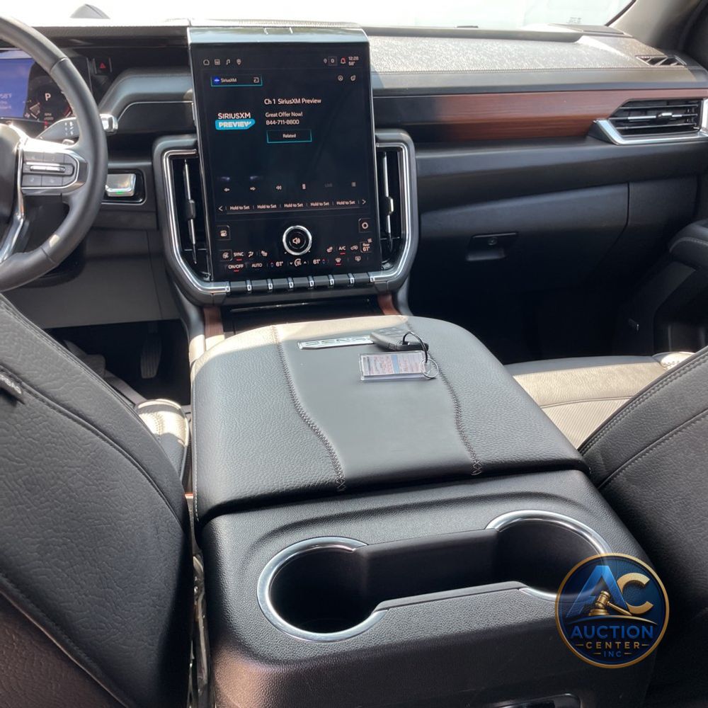 2025 GMC Yukon XL Denali