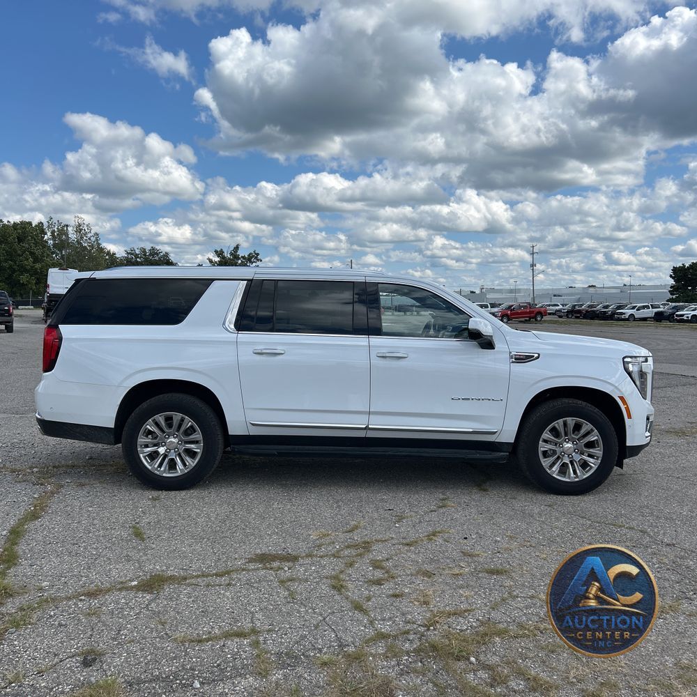 2025 GMC Yukon XL Denali