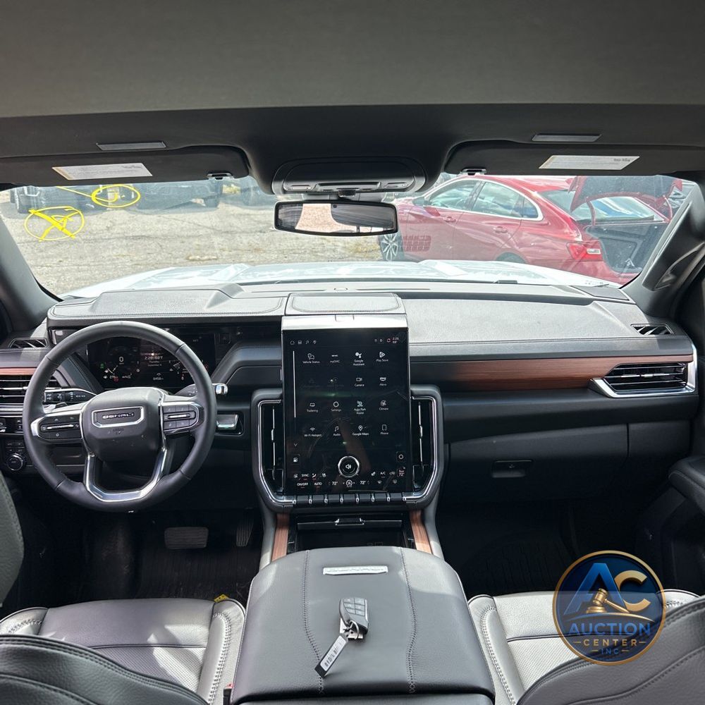 2025 GMC Yukon XL Denali