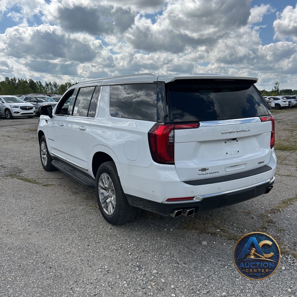 2025 GMC Yukon XL Denali