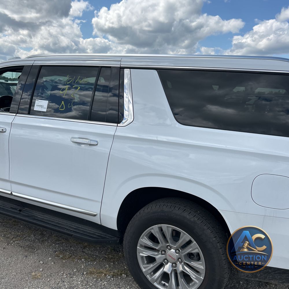 2025 GMC Yukon XL Denali
