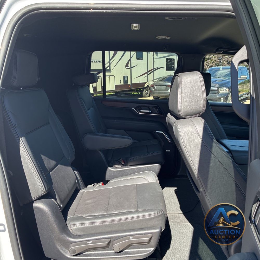 2025 GMC Yukon XL Denali