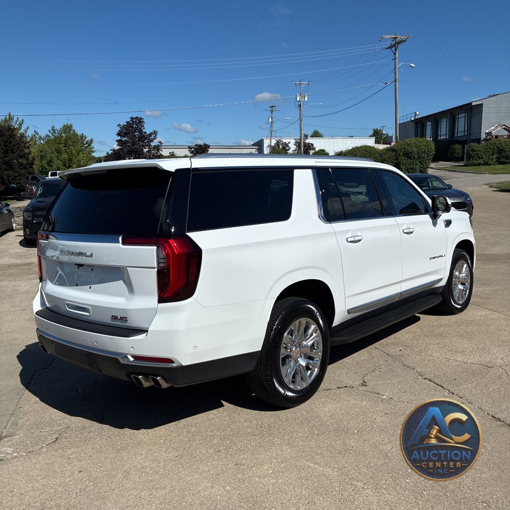2025 GMC Yukon XL Denali