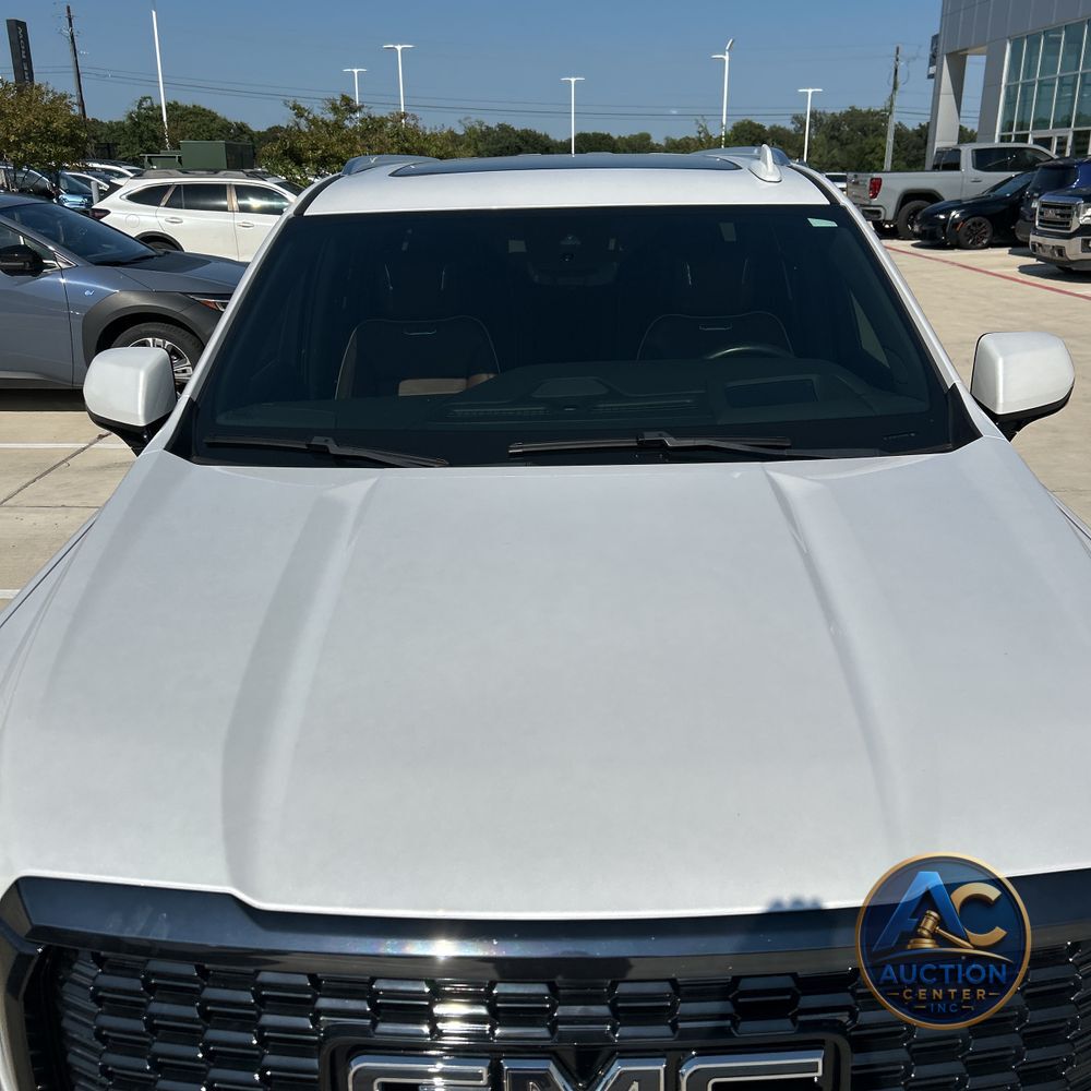 2023 GMC Yukon XL Denali Ultimate