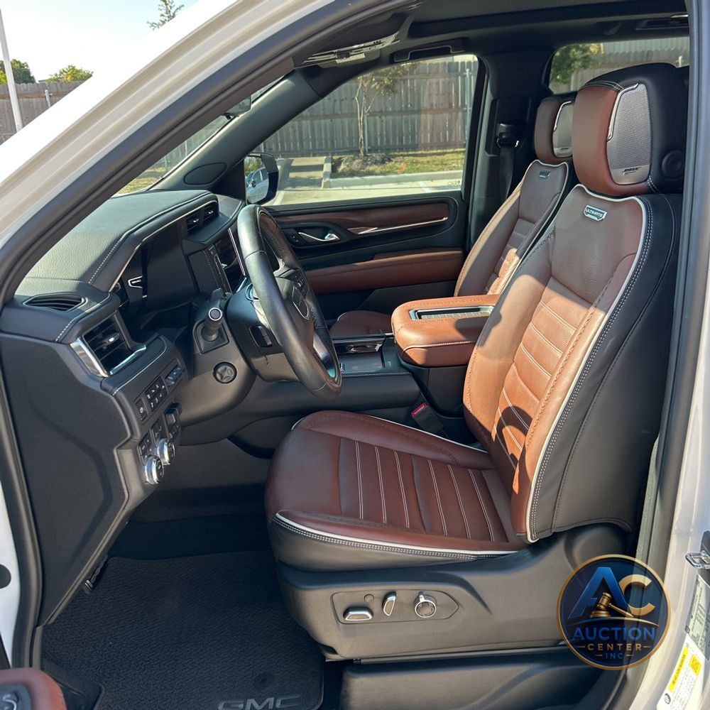 2023 GMC Yukon XL Denali Ultimate
